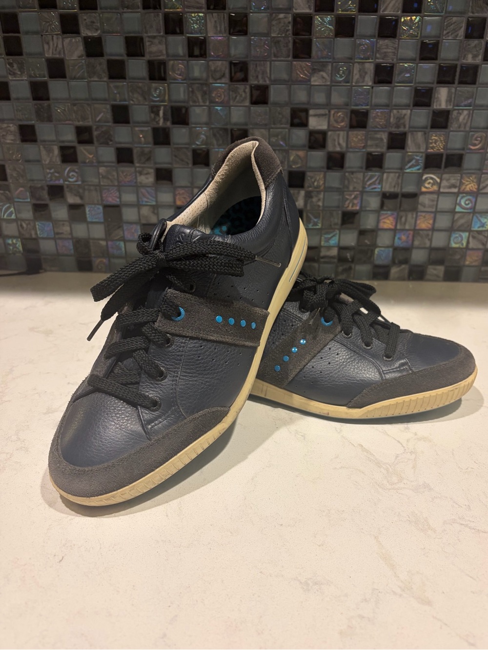ECCO Street Premiere Hybrid Spikeless Golf Shoe in Moonless/Marine blue Sz 10.5